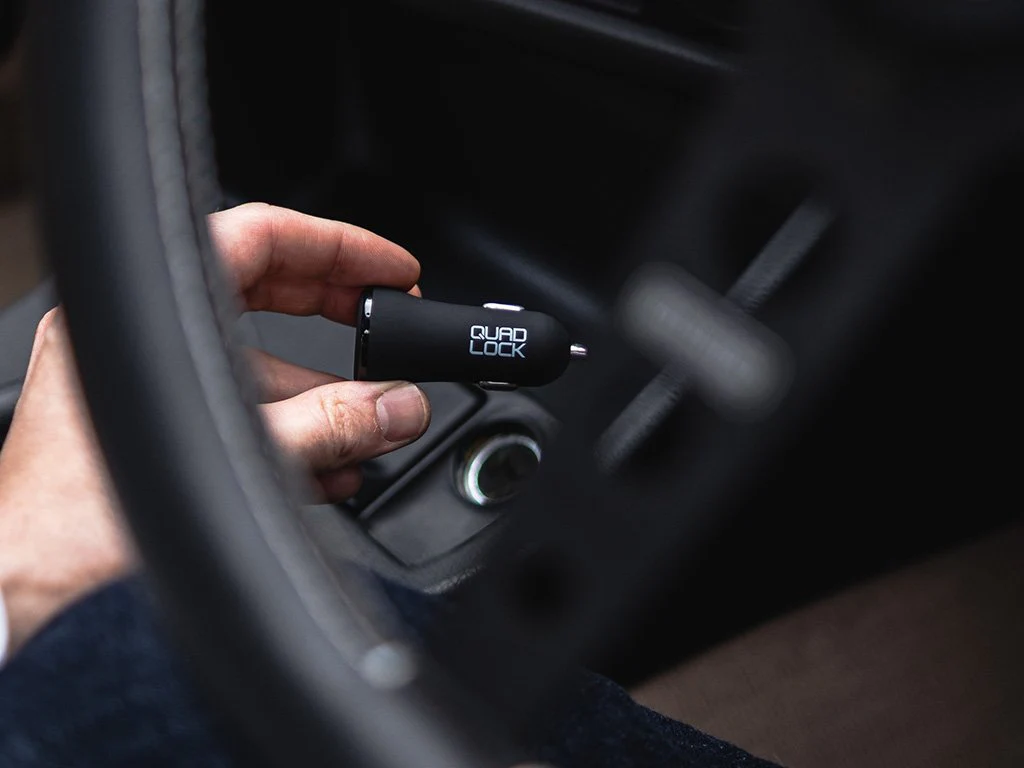 Quad Lock 360 Accessory - Dual USB 12V Car Charger - Image 3